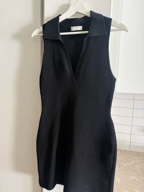 Babaton Black Ribbed dress